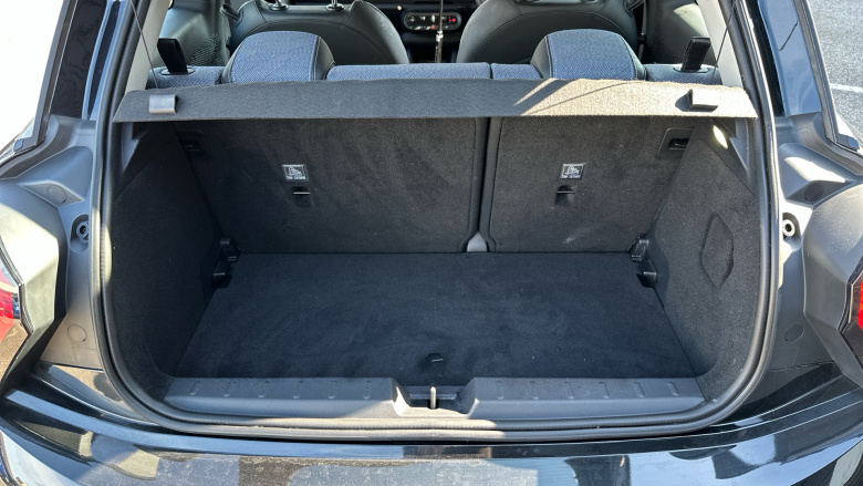 MINI Cooper 135kW E Classic 41kWh 3dr Auto Electric Hatchback